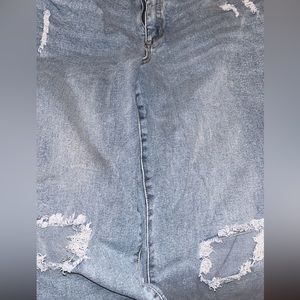 Boyfriend light wash jeans